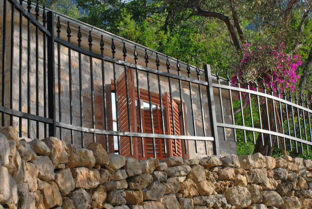 Boutique Hotel Malo Selo Herceg Novi Eksteriør billede